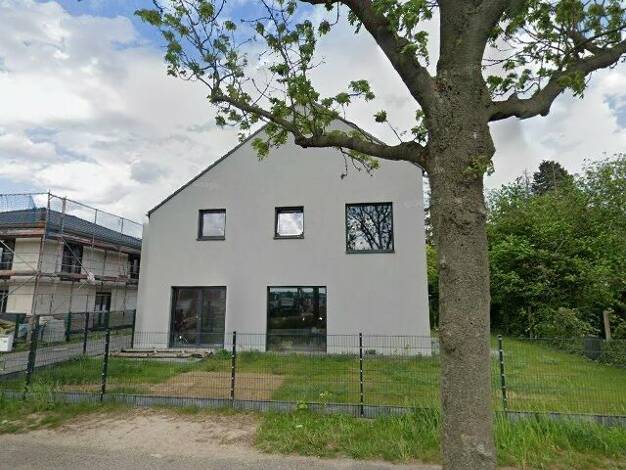 Einfamilienhaus zur Miete 4.550 € 5 Zimmer 140 m² frei ab sofort Buckow Berlin 12349