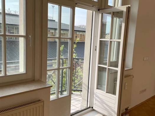 Wohnung zur Miete 520 € 3 Zimmer 91 m² 3. Geschoss frei ab sofort Zentrum Chemnitz 09111