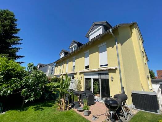 Haus zum Kauf 1.860.000 € 21 Zimmer 463 m² 623 m² Grundstück Durmersheim 76448