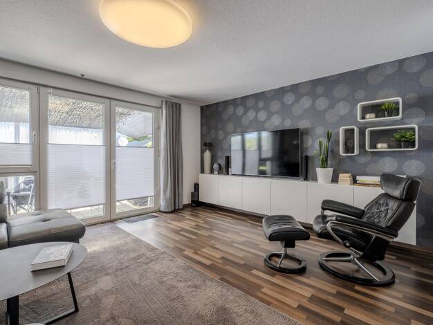 Doppelhaushälfte zum Kauf 595.000 € 5,5 Zimmer 142 m² 228 m² Grundstück Sersheim 74372