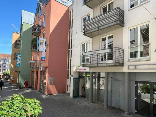 Büro zur Miete 730 € 3 Zimmer 86 m² Bürofläche Klöresgang 8-10 Altstadt Schwerin 19053