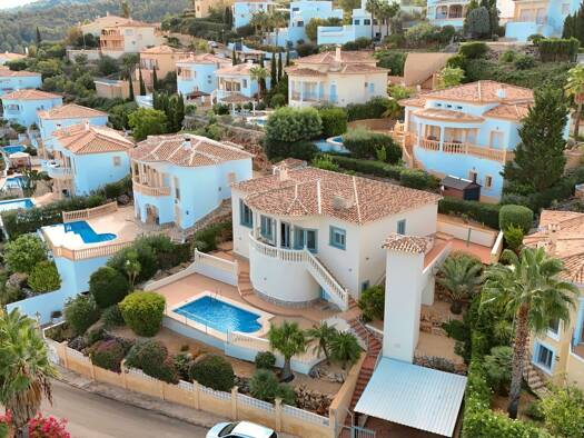 Villa zum Kauf provisionsfrei 499.000 € 5 Zimmer 140 m² 600 m² Grundstück Orba 03790