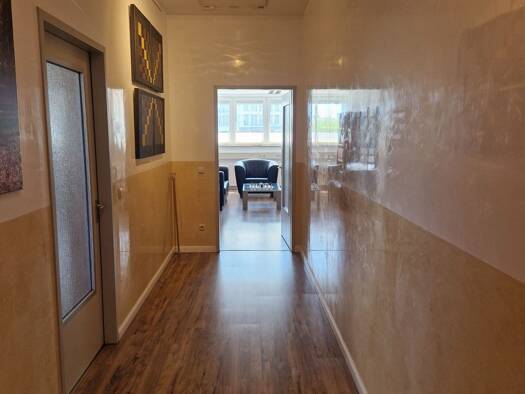 Büro zur Miete provisionsfrei 1.400 € 4 Zimmer 108 m² Bürofläche Haar Haar 85540