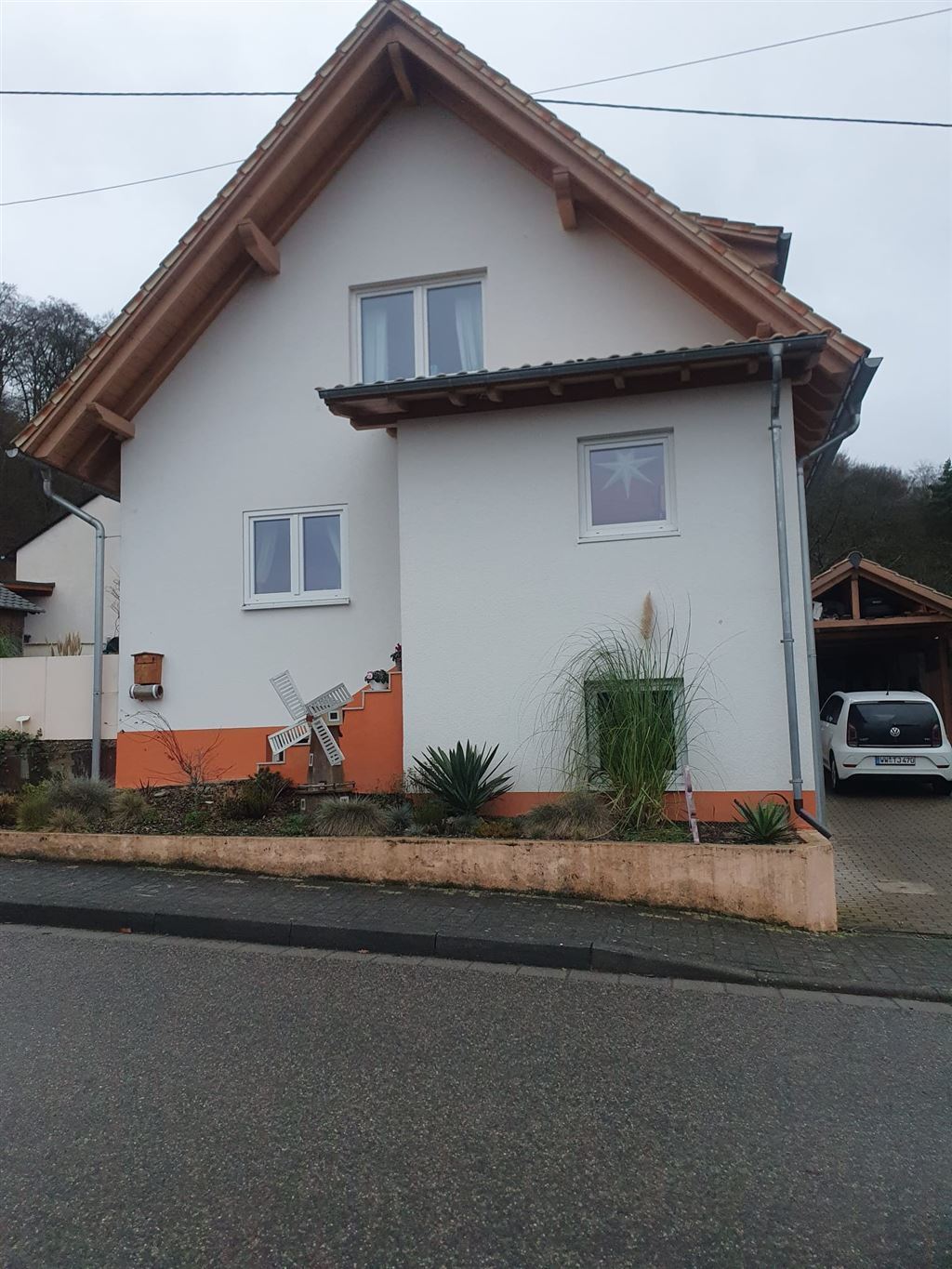 Einfamilienhaus zum Kauf als Kapitalanlage geeignet 395.000 € 5 Zimmer 184 m²<br/>Wohnfläche 490 m²<br/>Grundstück Mariaroth Dieblich 56332