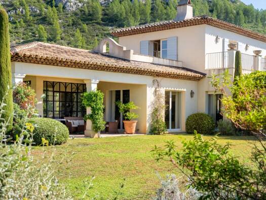 Einfamilienhaus zum Kauf 3.800.000 € 7 Zimmer 350 m² 8.000 m² Grundstück Beaudinard-Eoures GEMENOS 13420