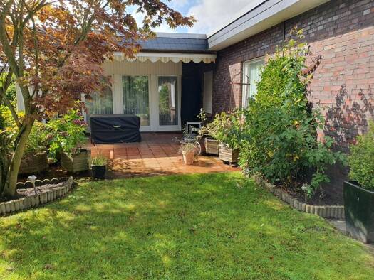 Bungalow zum Kauf 285.000 € 5 Zimmer 135,2 m² 636 m² Grundstück Jever Jever 26441