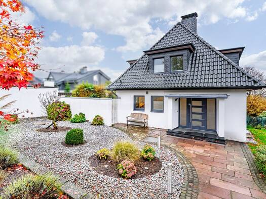 Einfamilienhaus zum Kauf 769.000 € 7 Zimmer 359,7 m² 2.211 m² Grundstück Wermelskirchen 42929