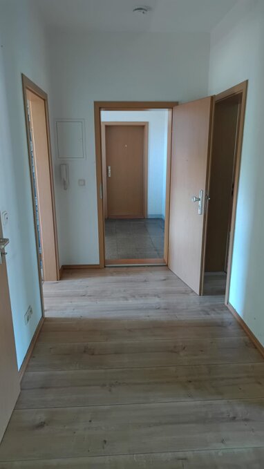 Wohnung zur Miete 325 € 2,5 Zimmer 62,2 m² 3. Geschoss Hilbersdorfer Straße 36 Hilbersdorf 150 Chemnitz 09131