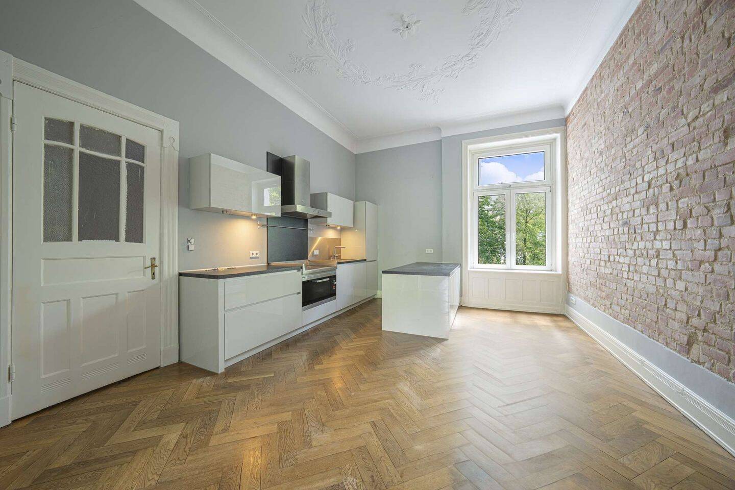 Property thumbnail 8