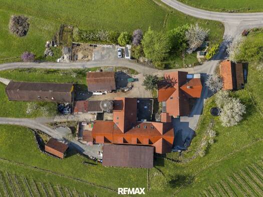 Mehrfamilienhaus zum Kauf 615 m² 13.409 m² Grundstück Sankt Nikolai im Sausal 8505