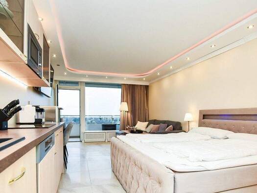 Wohnung zum Kauf 245.000 € 1 Zimmer 40 m² 18. Geschoss Timmendorfer Strand 23669