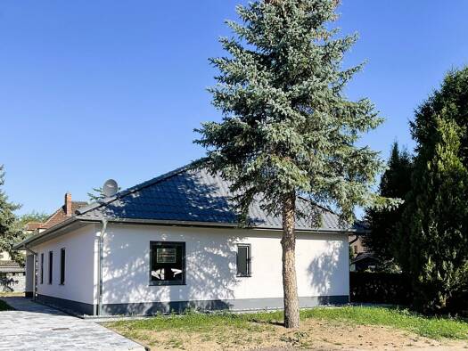 Bungalow zum Kauf 495.000 € 5 Zimmer 140,3 m² 750 m² Grundstück Stendal Stendal 39576