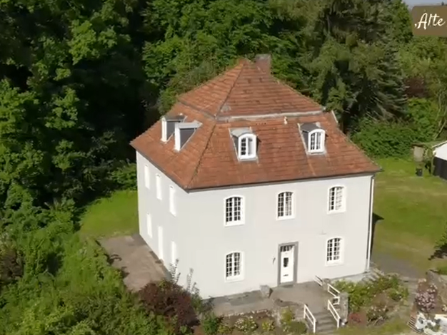 Einfamilienhaus zur Miete 2.250 € 10 Zimmer 280 m² Voßwinkel Arnsberg 59757