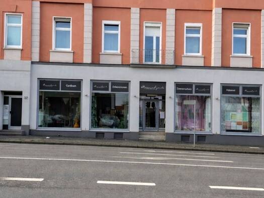 Mehrfamilienhaus zum Kauf 495.000 € 10 Zimmer 550 m² 447 m² Grundstück frei ab sofort Nord Remscheid 42855