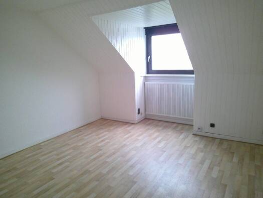Wohnung zur Miete 460 € 2 Zimmer 46 m² Geschoss 3/3 frei ab 01.10.2026 Nordend Fulda 36037