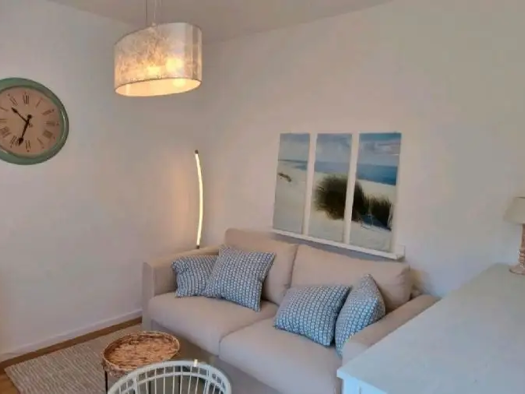 Studio zur Miete 800 € 1 Zimmer 26 m² 3. Geschoss frei ab 01.04.2026 Harvestehude Hamburg 20144