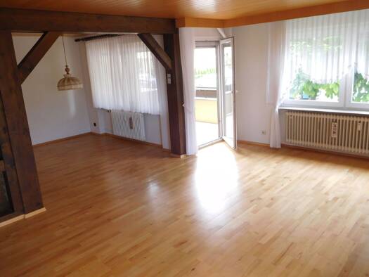 Wohnung zur Miete 950 € 3,5 Zimmer 86,7 m² Geschoss EG/3 frei ab 01.10.2026 Pfullingen 72793