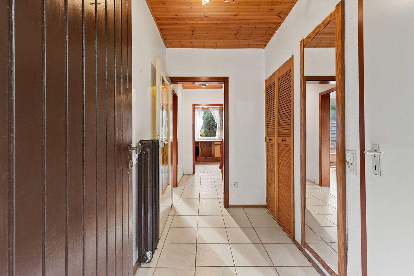 Reihenmittelhaus zum Kauf - Ansicht 2