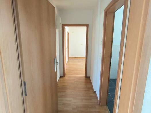 Wohnung zur Miete 300 € 2 Zimmer 48,8 m² 1. Geschoss frei ab sofort Otto Hahn Platz 3 Bitterfeld Bitterfeld-Wolfen 06749
