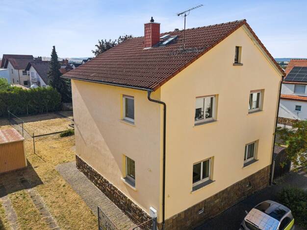 Einfamilienhaus zum Kauf 439.000 € 8 Zimmer 179 m² 526 m² Grundstück Ober-Mörlen Ober-Mörlen 61239