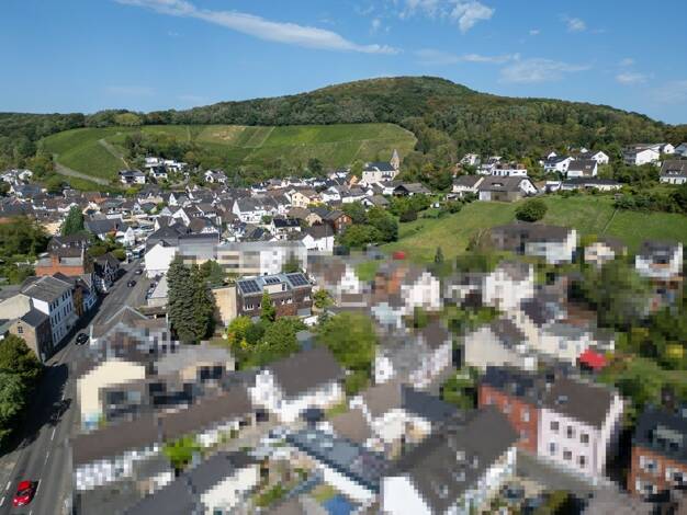 Stadthaus zum Kauf 829.000 € 6 Zimmer 189 m² 438 m² Grundstück Oberdollendorf Königswinter 53639
