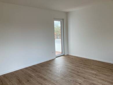 Wohnung zur Miete 580 € 3 Zimmer 72,5 m² 2. Geschoss frei ab sofort Hoher Weg 25 Friedrich-August-Hütte Nordenham 26954