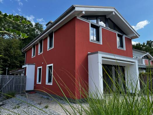 Einfamilienhaus zum Kauf 849.000 € 4 Zimmer 128 m² 157 m² Grundstück frei ab sofort Haslach Traunstein 83278