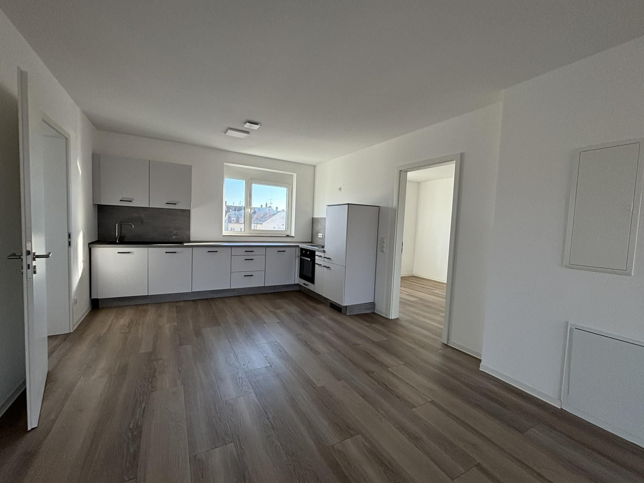 Wohnung zur Miete 1.532 € 3 Zimmer 82,8 m²<br/>Wohnfläche 4.<br/>Geschoss ab sofort<br/>Verfügbarkeit Maximilianstraße 56 Eberhardshof Nürnberg 90429