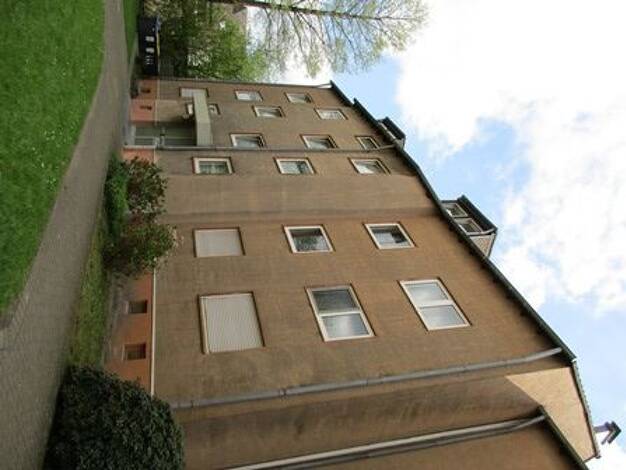 Wohnung zur Miete nur mit Wohnberechtigungsschein 449 € 4,5 Zimmer 83,2 m² 3. Geschoss Professor-Knipping-Straße 19 Hochlarmark Recklinghausen 45661