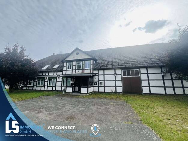 Mehrfamilienhaus zum Kauf 339.000 € 6 Zimmer 329 m² 8.066 m² Grundstück Trabuhn 20 Trabuhn Lemgow 29485