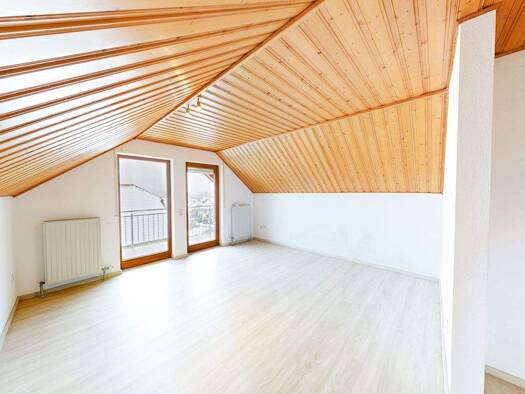 Wohnung zur Miete 800 € 3 Zimmer 80 m² Margetshöchheim 97276