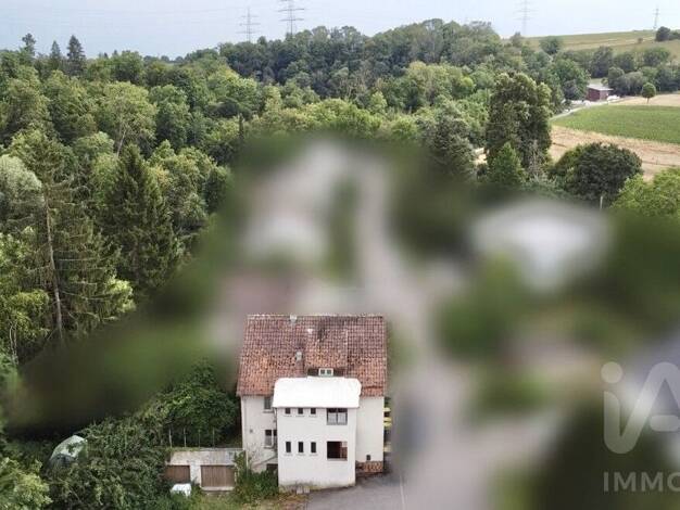 Einfamilienhaus zum Kauf 279.000 € 9 Zimmer 182 m² 754,6 m² Grundstück Talhausen Markgröningen 71706