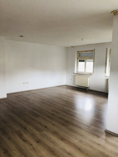 Wohnung zur Miete 650 € 4 Zimmer 104 m² 1. Geschoss frei ab 01.04.2025 Schattenweiler Str. 10 Langenenslingen Langenenslingen 88515