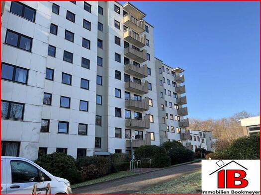 Wohnung zum Kauf 93.000 € 2 Zimmer 62 m² frei ab sofort St. Magnus Bremen 28757