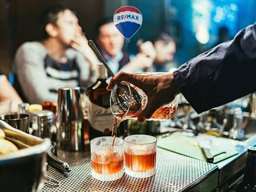 Bar/Café zur Miete 4.170 € Winterhude Hamburg 22301