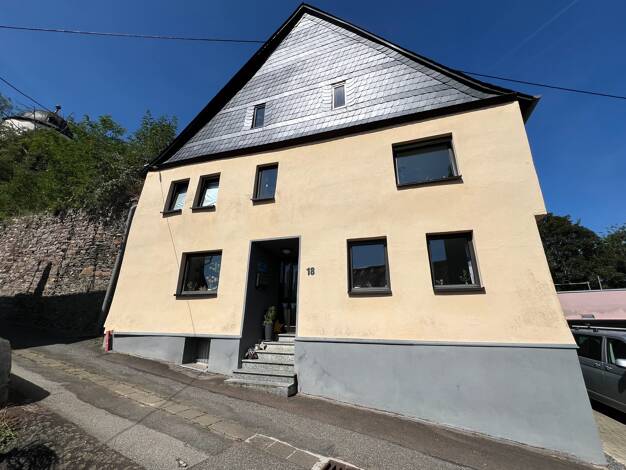 Einfamilienhaus zum Kauf 273.000 € 7 Zimmer 240 m² 305 m² Grundstück Gemünden 55490