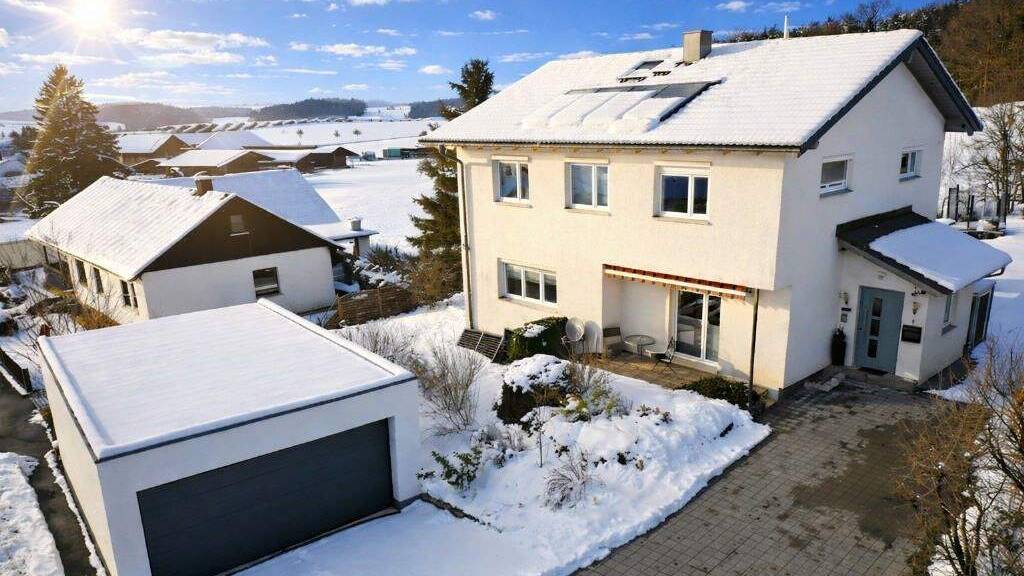 Einfamilienhaus zum Kauf 479.000 € 7,5 Zimmer 160 m² 847 m² Grundstück Friesendorf Ebersdorf 96237