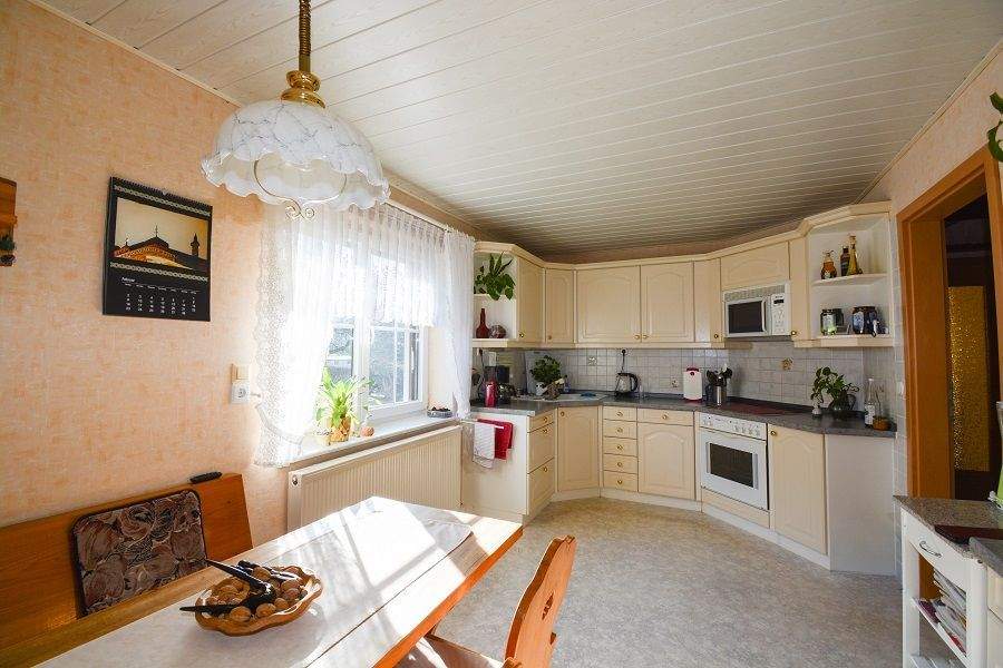 Immobilie in Glashütte - Einfamilienhaus im Grünen bei Dresden - 5 Zimmer, großer Garten & Garage!  **Provisionsfrei** - Bild 3