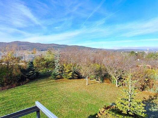 Einfamilienhaus zum Kauf 1.496.000 € 6 Zimmer 210 m² 1.270 m² Grundstück Brunn am Gebirge 2345