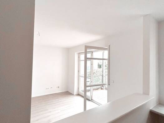 Studio zur Miete 420 € 1 Zimmer 30 m² Geschoss 2/4 frei ab sofort Innere Frühlingstraße 14 a Straubing Straubing 94315