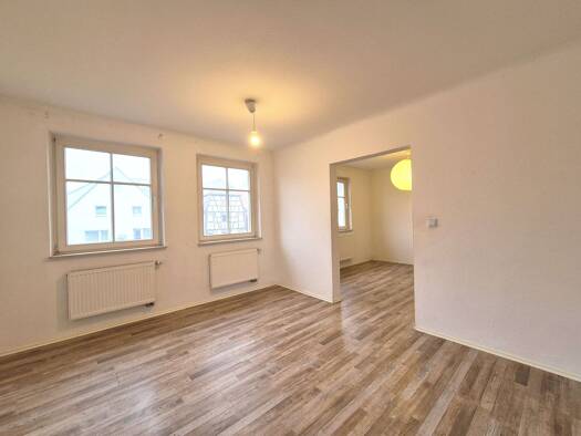 Mehrfamilienhaus zum Kauf 360.000 € 8 Zimmer 180 m² 230 m² Grundstück Mundelsheim 74395