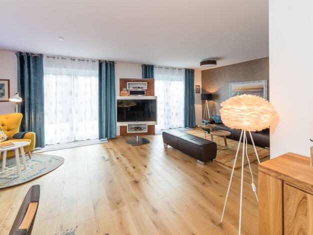 Doppelhaushälfte zum Kauf 645.000 € 6 Zimmer 192 m² 425 m² Grundstück frei ab sofort Oberreichenbach 91097