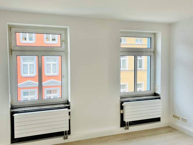 Wohnung zur Miete 1.100 € 4 Zimmer 96 m² 1. Geschoss Heinrich-Heine-Straße 16 Paulsstadt Schwerin 19053