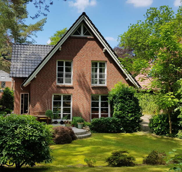 Einfamilienhaus zum Kauf provisionsfrei 1.300.000 € 6,5 Zimmer 200 m² 705 m² Grundstück Rissen Hamburg 22559