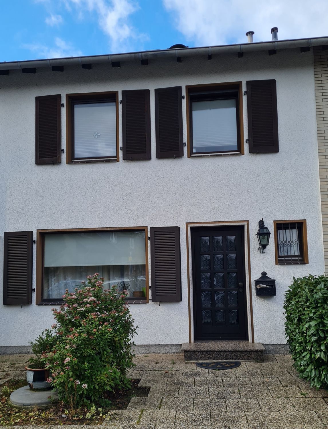 Reihenmittelhaus zum Kauf 319.000 € 4 Zimmer 100 m²<br/>Wohnfläche 192 m²<br/>Grundstück Posener Straße 12 Osterath Meerbusch 40670