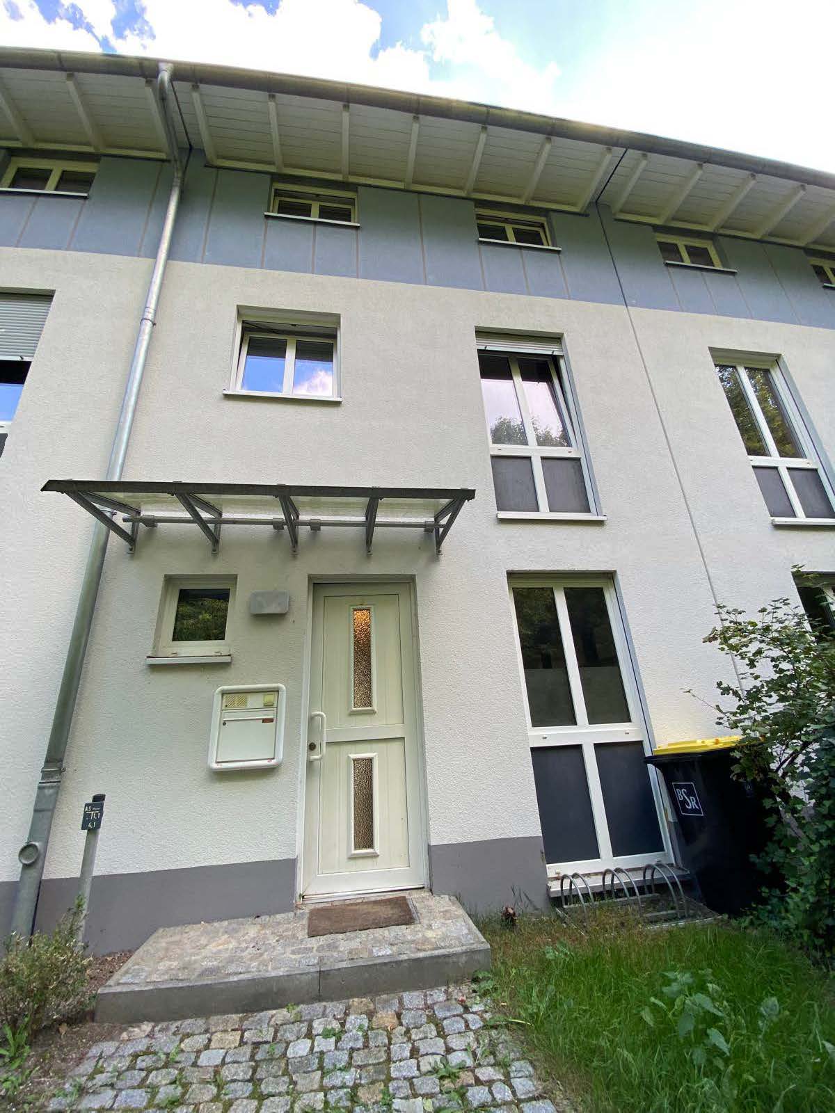 Haus zur Miete 2.400 € 6 Zimmer 147,4 m²<br/>Wohnfläche 120 m²<br/>Grundstück ab sofort<br/>Verfügbarkeit Wittenau Berlin 13437