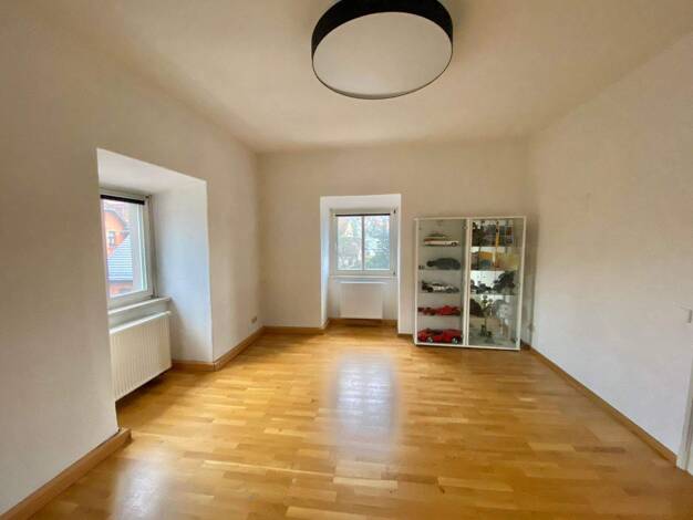 Wohnung zur Miete 710 € 4 Zimmer 115 m² frei ab sofort Sonneberg 96515