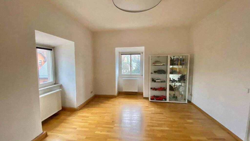 Wohnung zur Miete 710 € 4 Zimmer 115 m² frei ab sofort Sonneberg 96515
