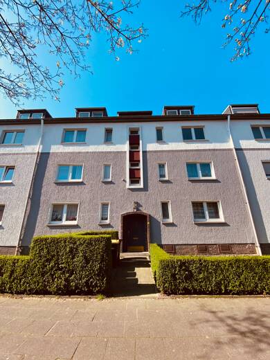 Wohnung zur Miete 490 € 3 Zimmer 70 m² Dachgeschoss, 3. Geschoss frei ab sofort Brauerstraße 38 Stadtmitte Bottrop 46236