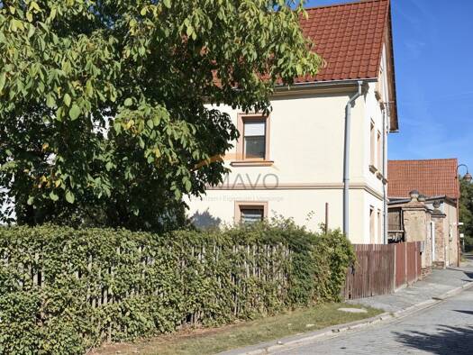 Bauernhaus zum Kauf 899.000 € 8,5 Zimmer 249,8 m² 2.320 m² Grundstück frei ab 01.06.2026 Kahnsdorf Neukieritzsch 04575